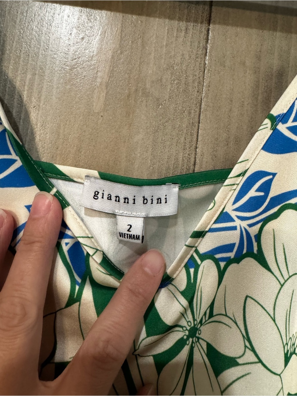 Gianni Bini Green, Blue & White Floral Cami - Picture 3 of 3